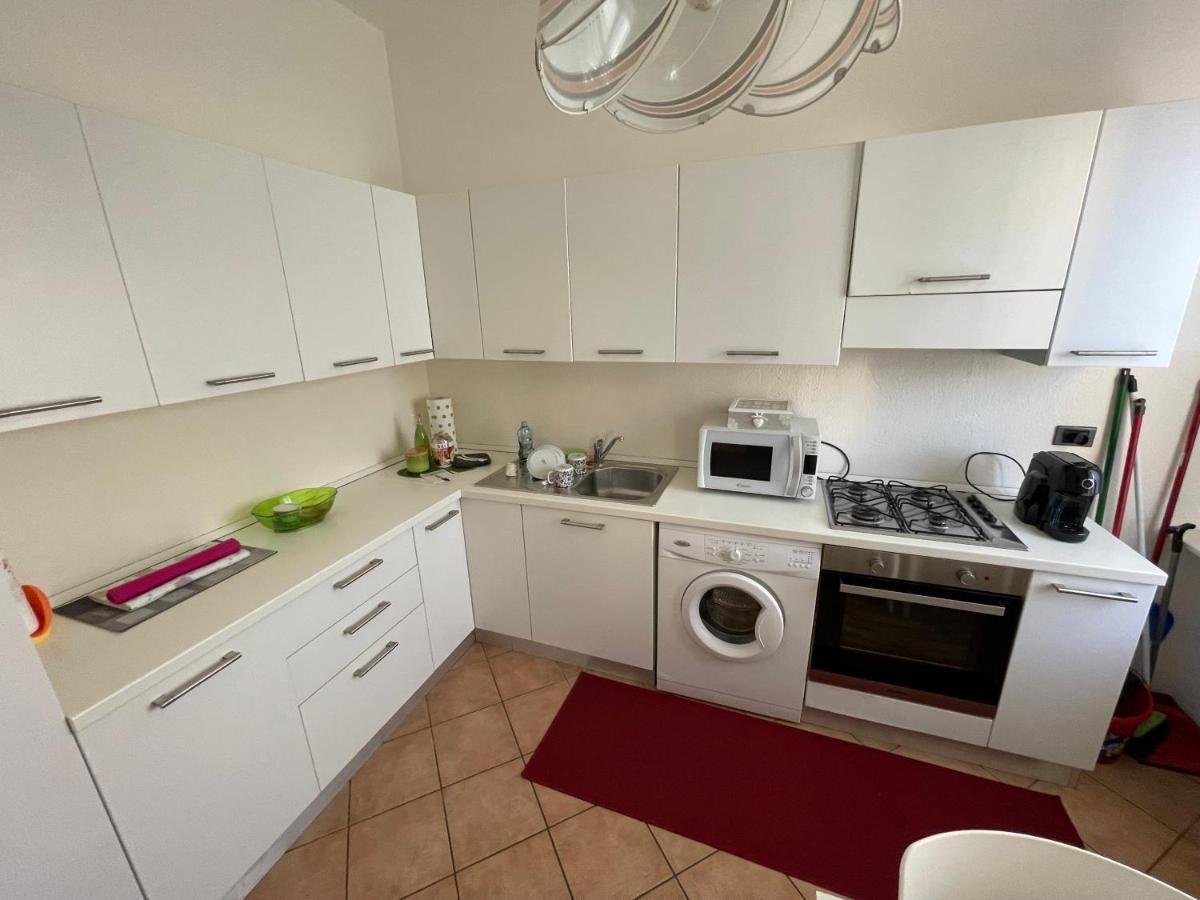 La Casa Dei Sogni Appartement Intra Buitenkant foto